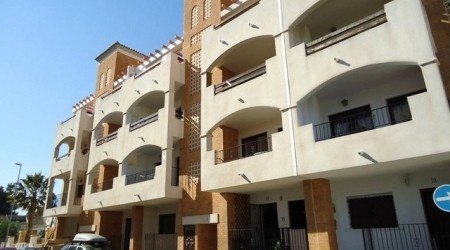 Resale · Apartment · Spain · Costa Bl..