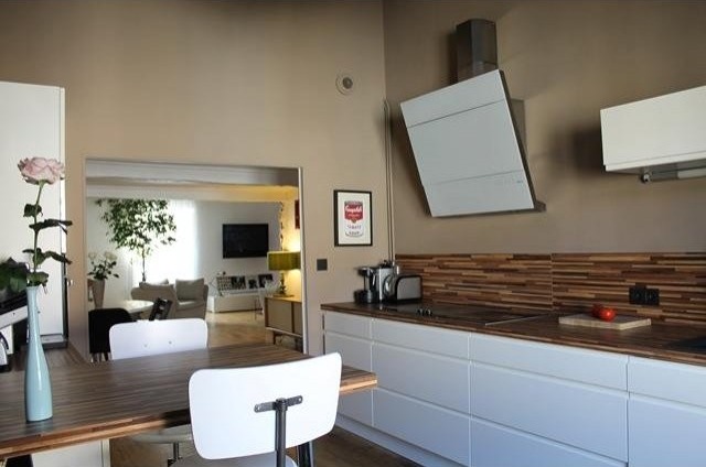 3 Bedroom Apartment For Sale - 2