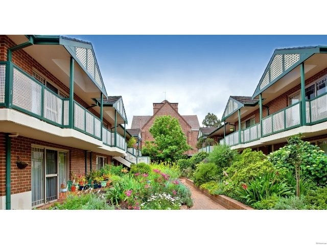 St Margaret's Village - Independent..