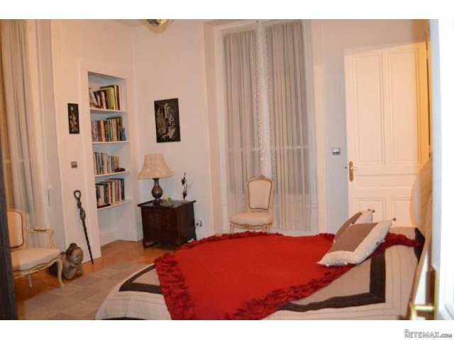 3 bedroom apartment for sale - 2