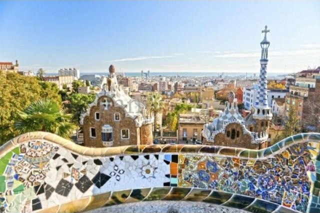 Modern 4* star hotel for sale in full..