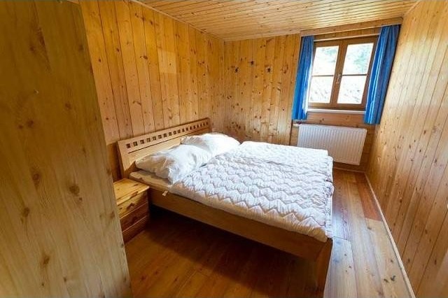 Rustic chalet in a secluded location in.. - 2
