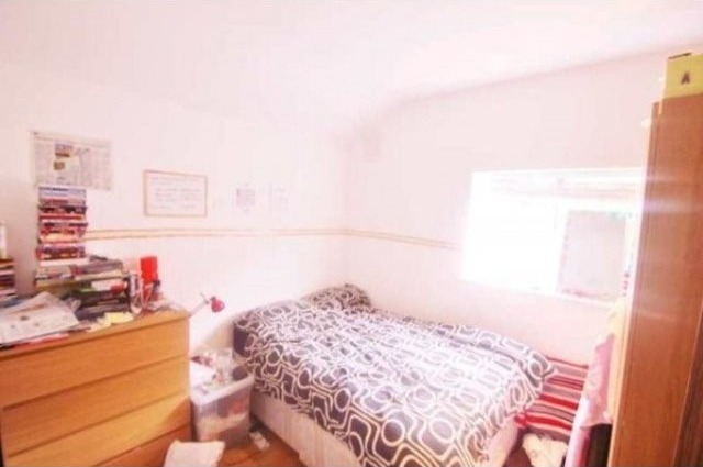 5 Bed Flat/Apartment To Let in London