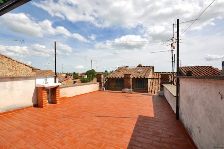 Townhouse With Large Terrace + Garage - 2