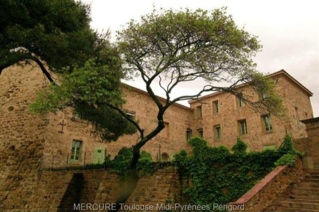Castle For Sale: 11000 AUDE
