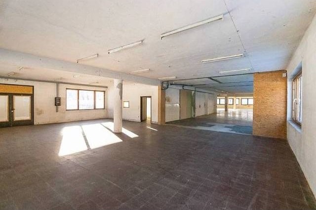 Generous warehouse in Stuhlfelden - 2