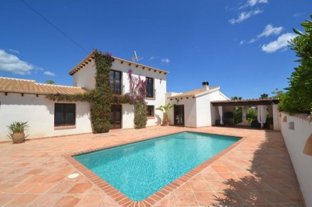 4 Bedroom Villa In Javea*