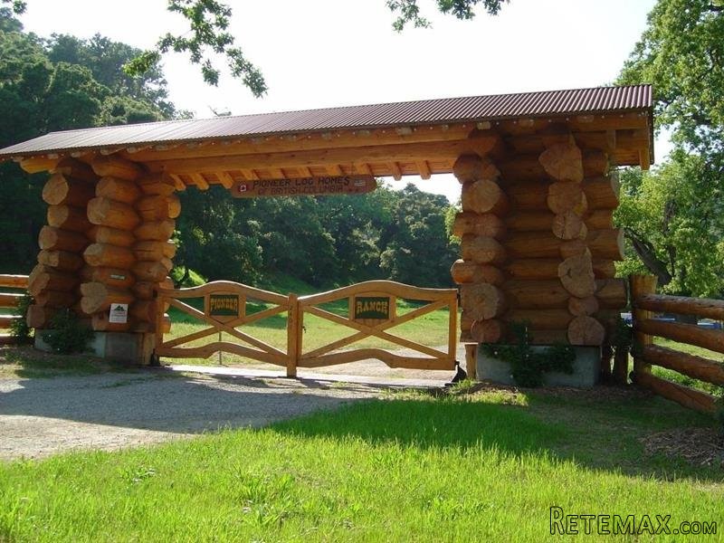 4 bedroom Farm Land For Sale: 2401 Us..