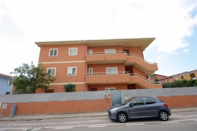 2 Bedrooms - Apartment - For Sale - 2