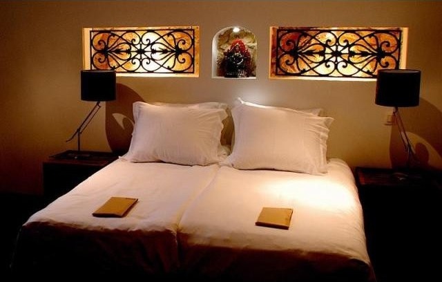 5 bedroom Property For Sale: Aquitaine.. - 2