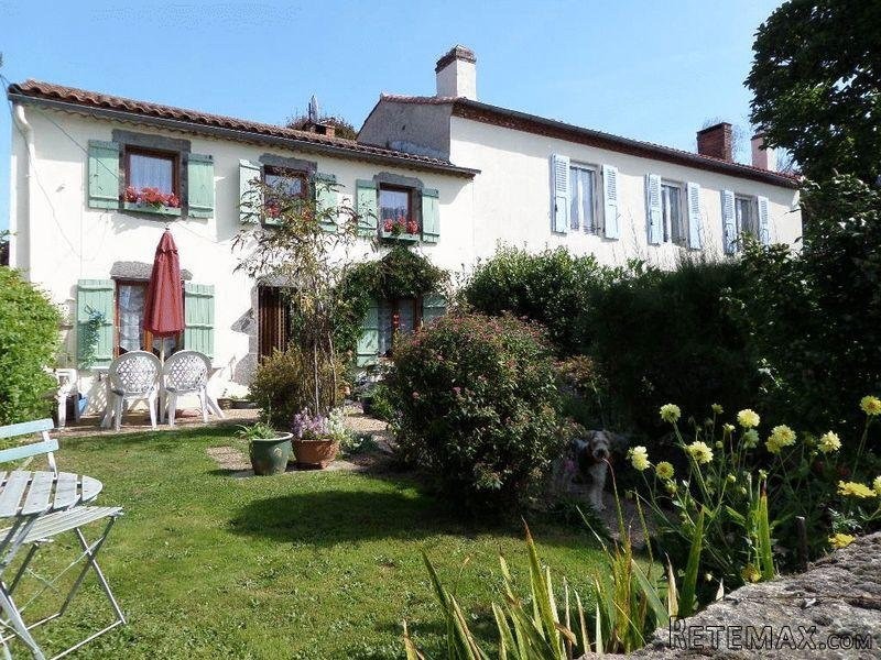 3 Bedroom Village House For Sale