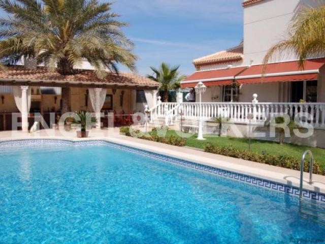 VILLA AT FEW STEPS OF THE SEA.PLAYA.. - 2