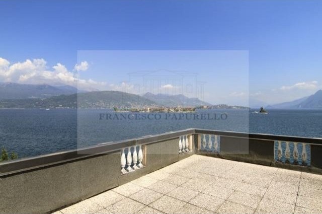 7 bedroom Villa For Sale: Baveno, IT - 2