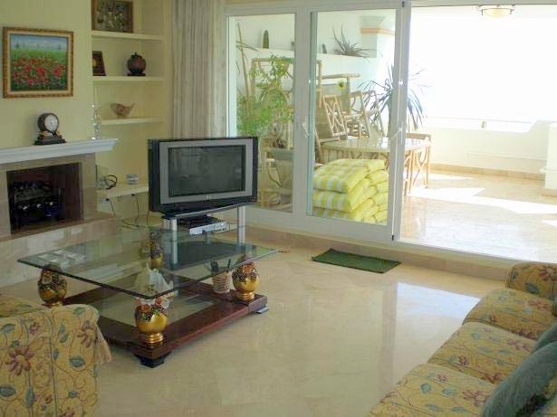 Puerto Banus Beachfront Penthouse_MPC94 - 2