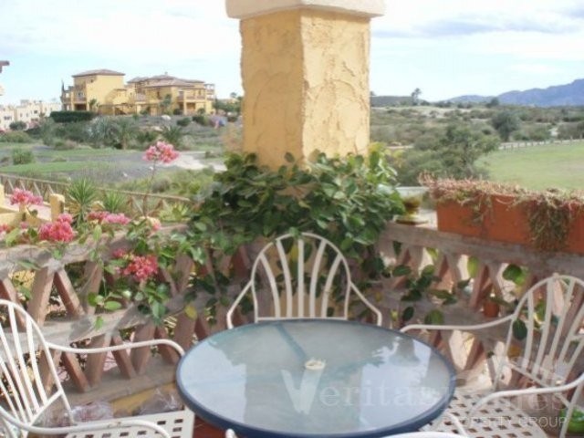Ref: 1298 - Duplex/Triplex/Townhouse..