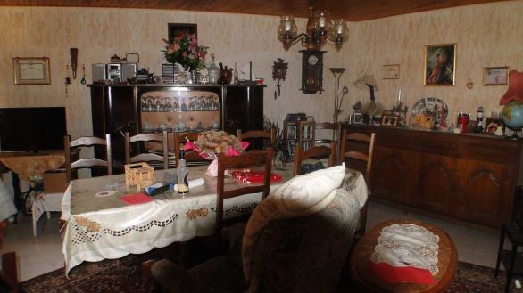 34480 Pouzolles - 2