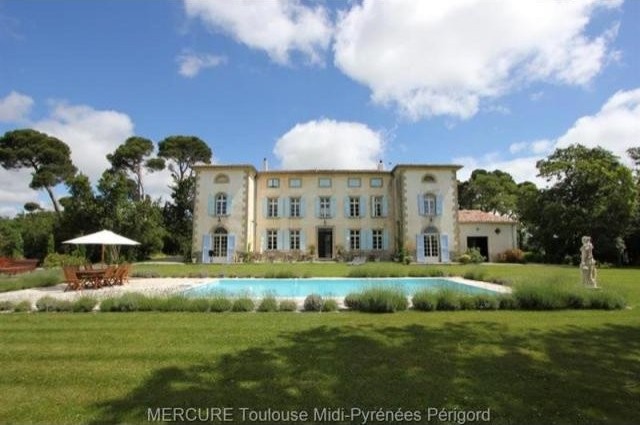 6 bedroom Castle For Sale: 11000 AUDE