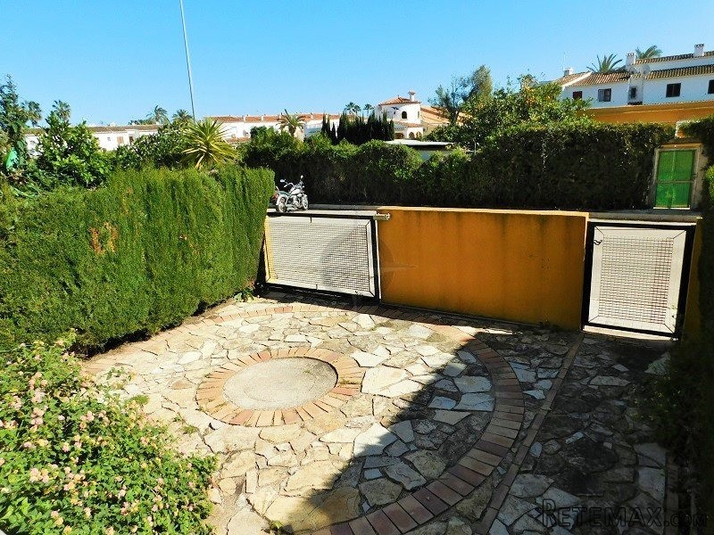 Lovely Ground Floor Apartment Close To.. - 2