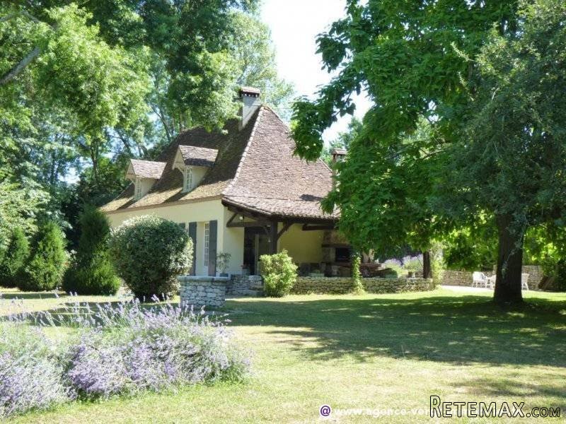 Ref 22/1043 : Maison De Construction.. - 2