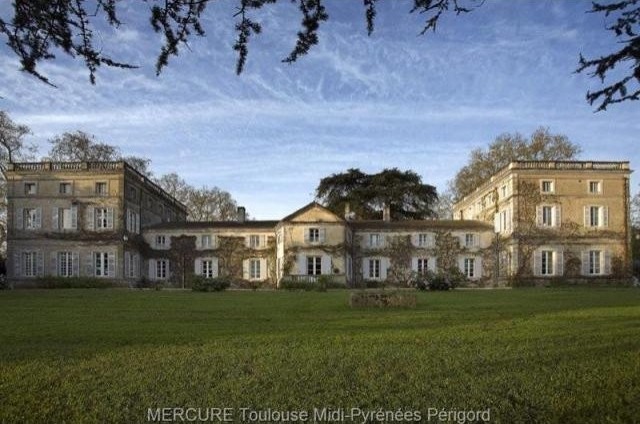13 bedroom Castle For Sale: 47000..
