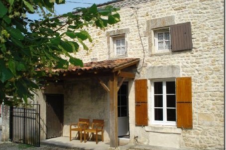 Stone House For Sale St Jean D Angely - 2