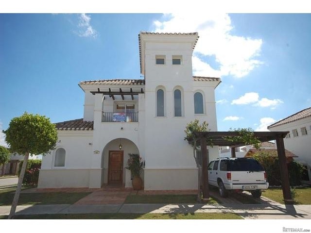 3 bedroom Villa For Sale: Villa Enebro..