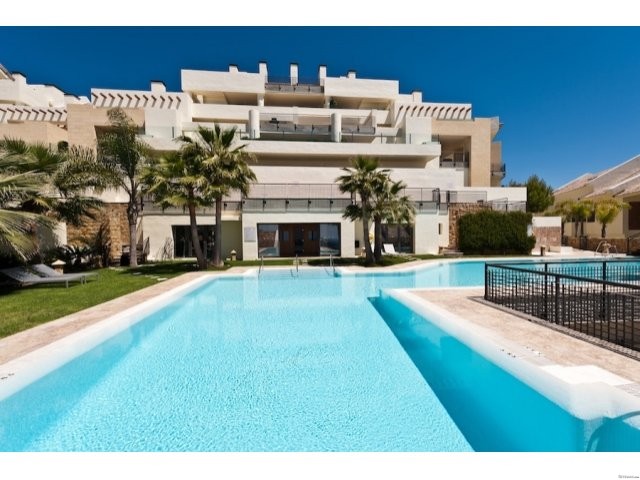 PENTHOUSE FOR SALE IN LOS MONTEROS