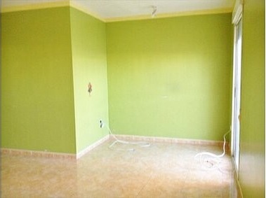 3 BED 2 BATH APARTMENT NEAR THE HARBOUR - 2