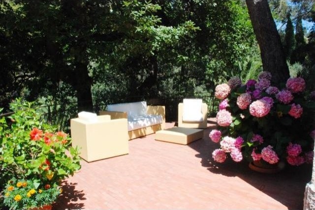 10 bedroom Villa For Sale: Bordighera.. - 2