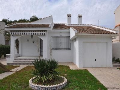 3 Bedrooms - Villa - Alicante - For Sale