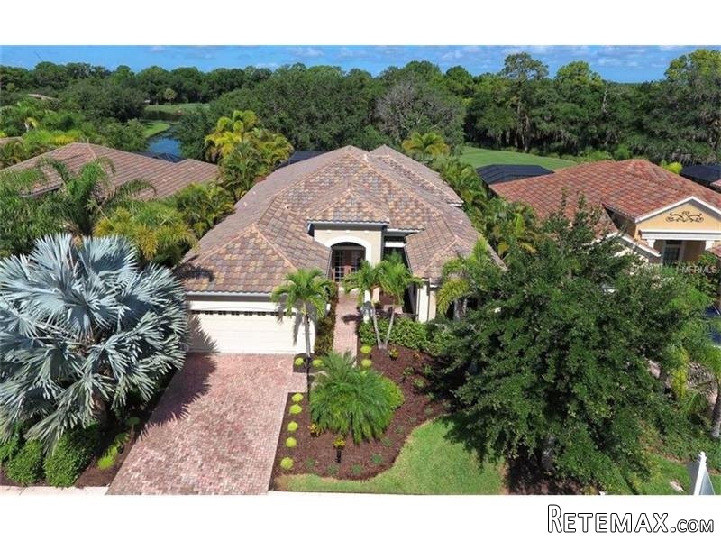 3 bedroom House For Sale: 7630.. - 2