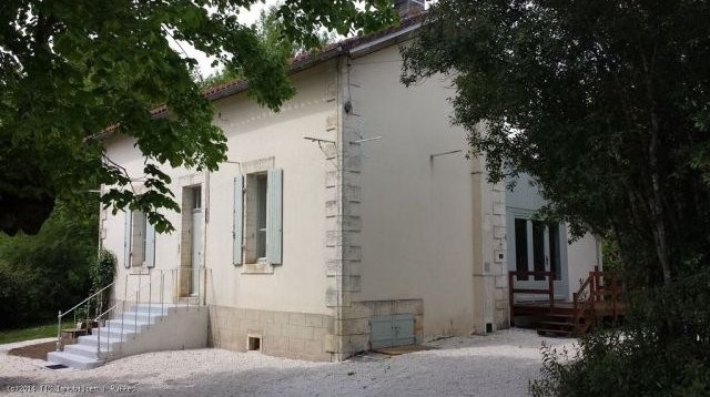 3 Bedroom Renovated Country House With.. - 2