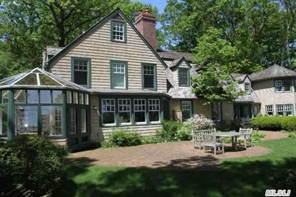 1484 Laurel Hollow Rd Laurel Hollow, NY..