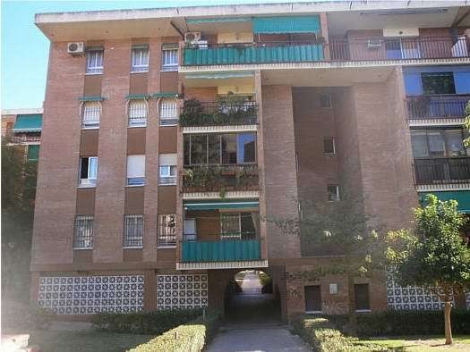 Apartment - Top Floor Apartment..