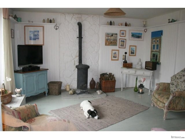 3 Bedroom Village House For Sale - 2