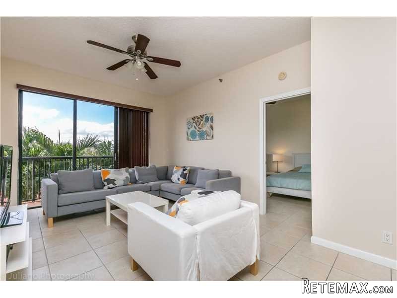 2 bedroom Flat For Sale: 8816 COLLINS.. - 2