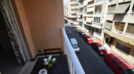 Resale · Apartment · Spain · Costa Bl..