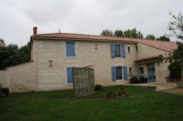 6 bedroom Character For Sale: 85400.. - 2