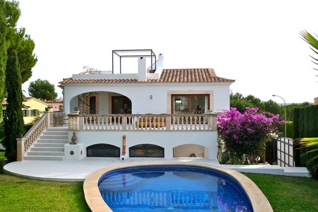 4 Bedrooms - House - Islas Baleares -..