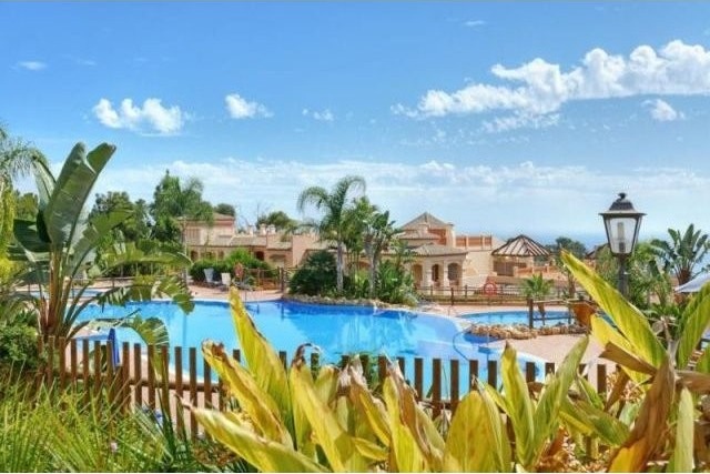 Apartment - Luxury 2 bedroom apartments..