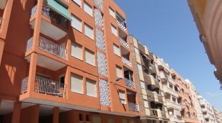 Resale · Apartment · Spain · Costa Bl..