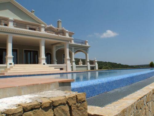 6 bedroom Detached Villa For Sale: La.. - 2