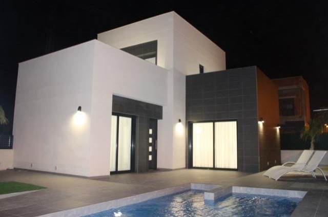 Natura Park 2 bed 2 bath detached.. - 2