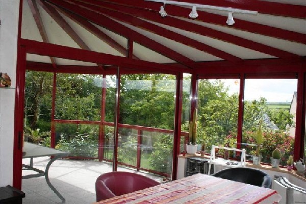 House with a Nice Conservatory - 2