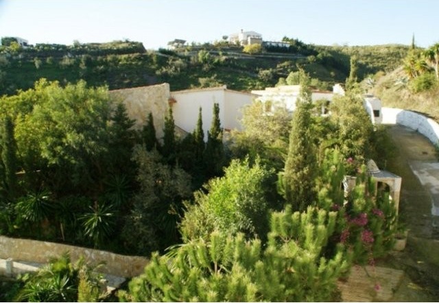 Country Houses for Sale in Algarrobo..