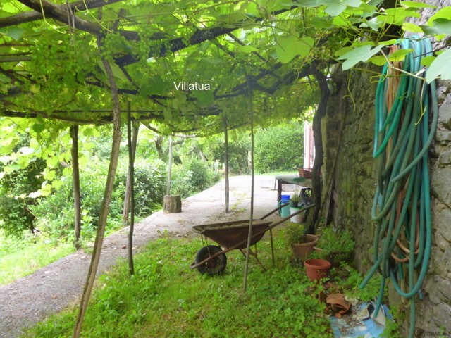 Village/town House - For Sale - North.. - 2