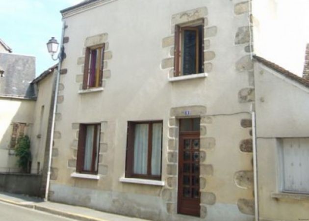 Spacious Stone House on a 300m2 Plot