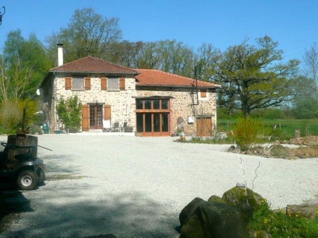 Lovely House With Possibility of Gite..