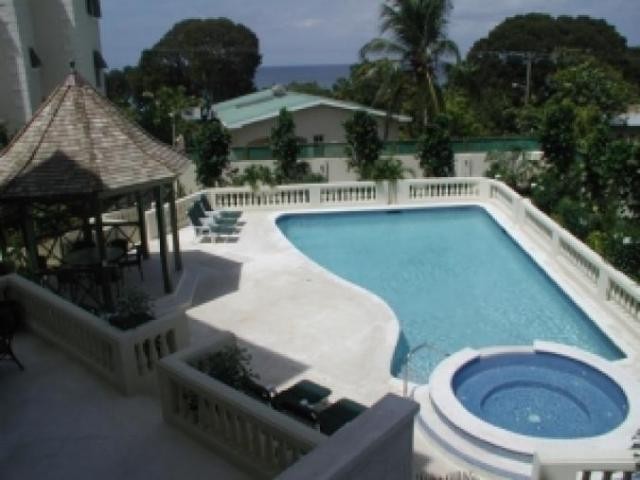 3 bedroom Property For Sale: Summerland.. - 2