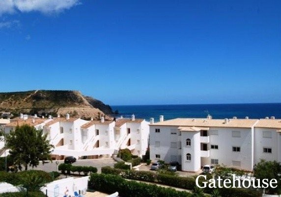 2 Bed Apartment With Sea Views In Luz..